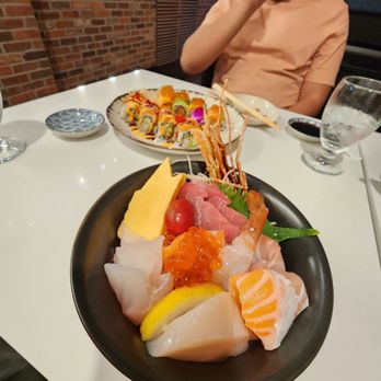 Samurai Sushi - My chirashi bowl. Yummmmm. - Sushi Bars Near Me - Edgewater, New Jersey Samurai Sushi - My chirashi bowl. Yummmmm. - Sushi Bars Near Me - Edgewater, New Jersey