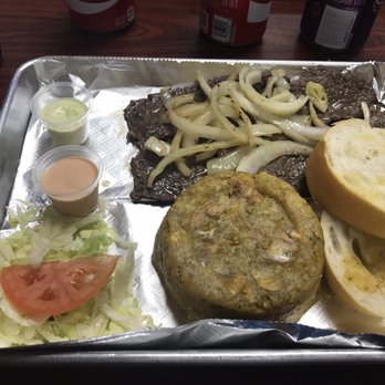 Willie's Pinchos in Orlando - Bistec con mofongo so yummy too - Puerto Rican Near Me - Orlando, Florida