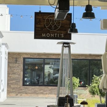 Monti's - Outside dining - Mediterranean Near Me - Santa Rosa, California