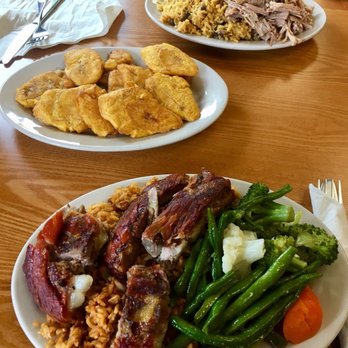La Primicia - Great authentic Dominican food at a great price. All that plus 2 bottles of water $21. - Sandwiches Near Me - Jersey City, New Jersey