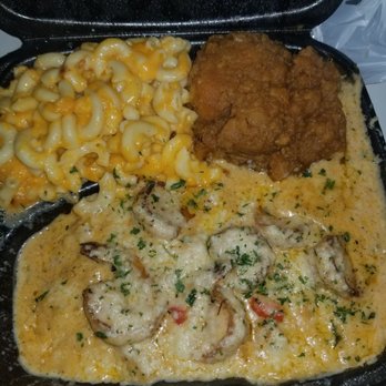 Taste This Balt - Spicy (6) shrimp platter with mac and cheese and yams $15 - Seafood Near Me - Baltimore, Maryland