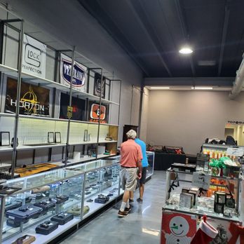 Top Gun Indoor Range - The store/entrance - Outdoor Gear Near Me - Miami, Florida Top Gun Indoor Range - The store/entrance - Outdoor Gear Near Me - Miami, Florida
