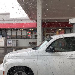 Chilhowie Foodmart - Outside