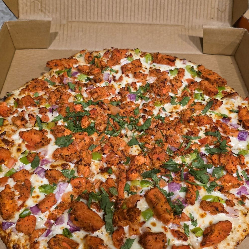 Tandoori Pizza - Large chicken tandoori pizza - Pizza Near Me - Milpitas, California Tandoori Pizza - Large chicken tandoori pizza - Pizza Near Me - Milpitas, California