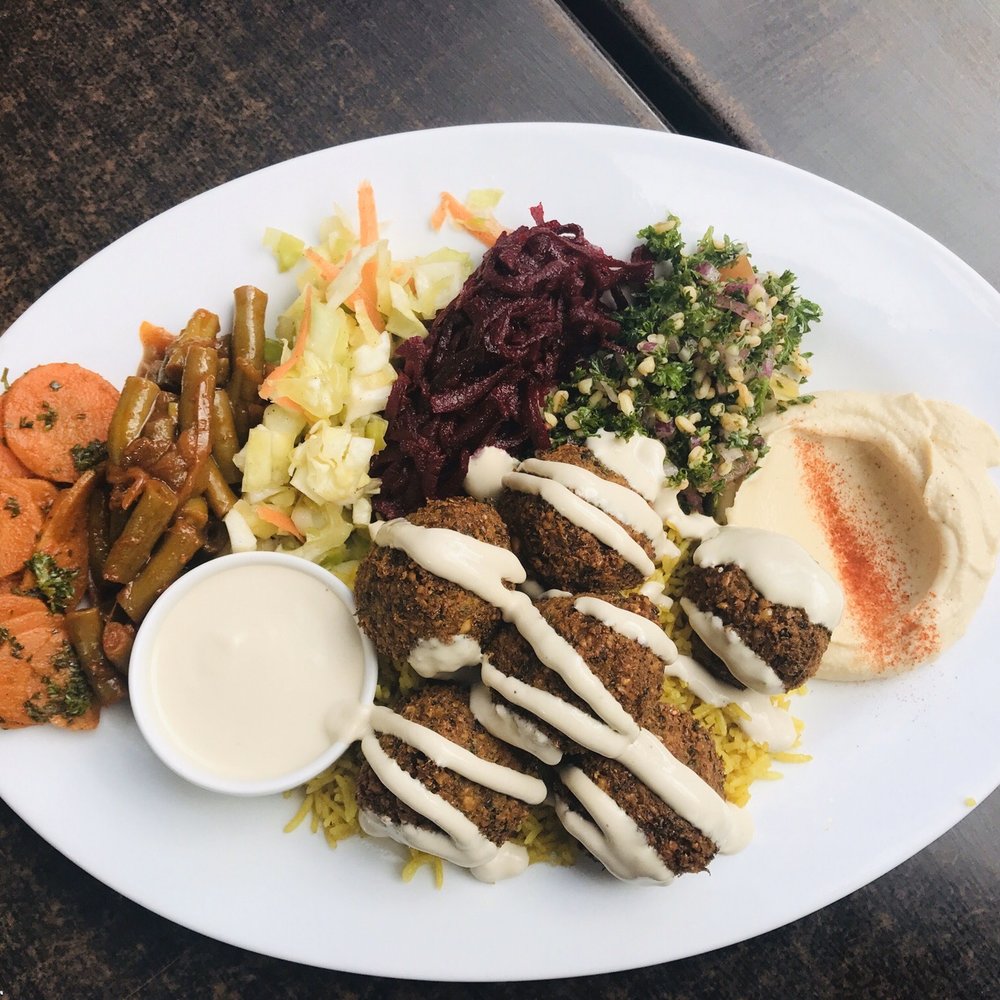 Vegan falafel plate Vegan falafel plate