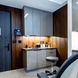 Rady Rahban, MD - Patient room