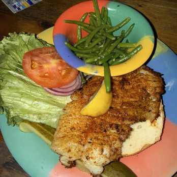 The Oar House - Blackened grouper sandwich, garlic green beans - American Near Me - Pensacola, Florida The Oar House - Blackened grouper sandwich, garlic green beans - American Near Me - Pensacola, Florida
