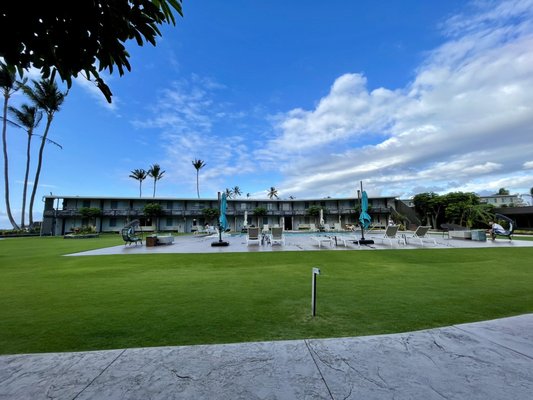 Maui Seaside Hotel by null