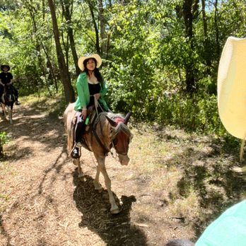 Rolling Hills Stables - https://fareharbor.com/embeds/book/rollinghillstables/?full-items=yes - Horseback Riding Near Me - Norwalk, Iowa