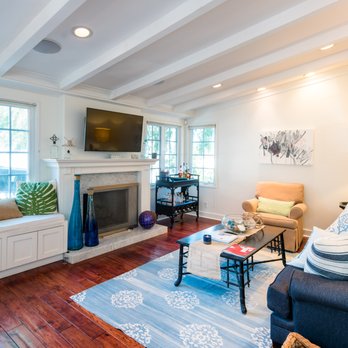 Blake and Diana Roberts - 528 24th Street - Selling with Blake and Diana Roberts - Real Estate Services Near Me Blake and Diana Roberts - 528 24th Street - Selling with Blake and Diana Roberts - Real Estate Services Near Me