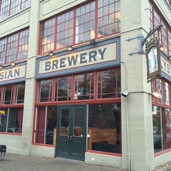 Elysian Brewing - Capitol Hill - Brewpubs Near Me - Seattle, Washington