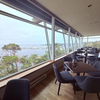 Pacific's Edge Restaurant - Seafood Near Me - Carmel, California