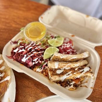 Shaka Tacoz - Fish Tacoz - Mexican Near Me - Captain Cook, Hawaii