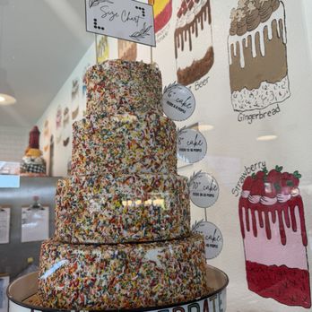 Granny’s - Adorable cake display - Bakeries Near Me - Celina, Texas Granny’s - Adorable cake display - Bakeries Near Me - Celina, Texas