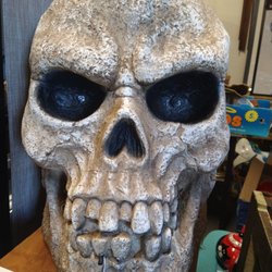Brunswick Flea Market - The seller wanted $175 - it is enormous and super cool - dude never appeared at his booth..