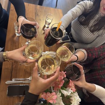 Alimentari  - HH Wine - Wine Bars Near Me - Philadelphia, Pennsylvania