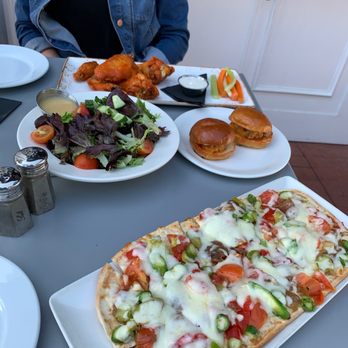 Bin228 Gastropub - Veggie flatbread Bin wings Meatball sliders Veggie - New American Near Me - Glastonbury, Connecticut Bin228 Gastropub - Veggie flatbread Bin wings Meatball sliders Veggie - New American Near Me - Glastonbury, Connecticut
