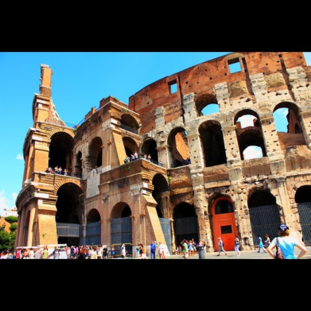 Colosseo - Local Flavor Near Me - Rome, RM