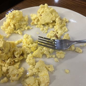 la Madeleine - Powder eggs. Definitely not "made to order" as advertised. They charged me $16 for this - Bakeries Near Me - Baton Rouge, Louisiana la Madeleine - Powder eggs. Definitely not "made to order" as advertised. They charged me $16 for this - Bakeries Near Me - Baton Rouge, Louisiana