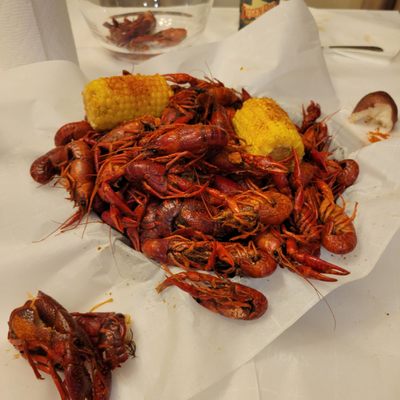 Pops Crawfish by null