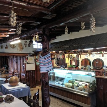 Restaurante Adega do Saloio - Setting - Portuguese Near Me - Sintra, 11 Restaurante Adega do Saloio - Setting - Portuguese Near Me - Sintra, 11