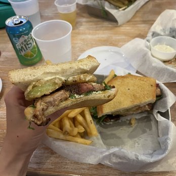 Off The Wall Tap House - Pork belly BLT - American Near Me - Corolla, North Carolina Off The Wall Tap House - Pork belly BLT - American Near Me - Corolla, North Carolina