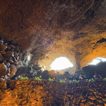 La Gruta - Mexican Near Me - Teotihuacán de Arista, MEX