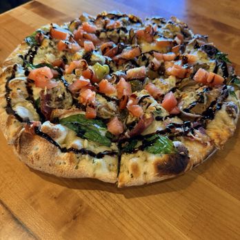 Granzella's Restaurant - Mediterranean Pizza Small - Italian Near Me - Williams, California