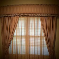 Just Fabric Creations - Padded Custom Made Cornice Board
With Matching Curtstn