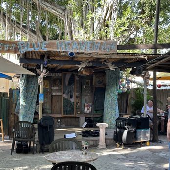 Blue Heaven - Blue Heaven stage - Breakfast & Brunch Near Me - Key West, Florida Blue Heaven - Blue Heaven stage - Breakfast & Brunch Near Me - Key West, Florida