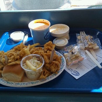 Bob's Clam Hut - Dinner plate with both Bob's and Lilian's clams.. YUM YUM! - Seafood Near Me - Kittery, Maine Bob's Clam Hut - Dinner plate with both Bob's and Lilian's clams.. YUM YUM! - Seafood Near Me - Kittery, Maine