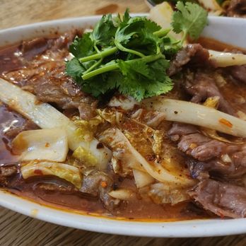 HUPO 琥珀 - Stewed Beef in Hot Chili Soup - Szechuan Near Me - Long Island City, New York HUPO 琥珀 - Stewed Beef in Hot Chili Soup - Szechuan Near Me - Long Island City, New York