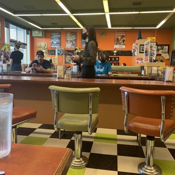 Spoons Diner - Breakfast & Brunch Near Me - Victoria, British Columbia