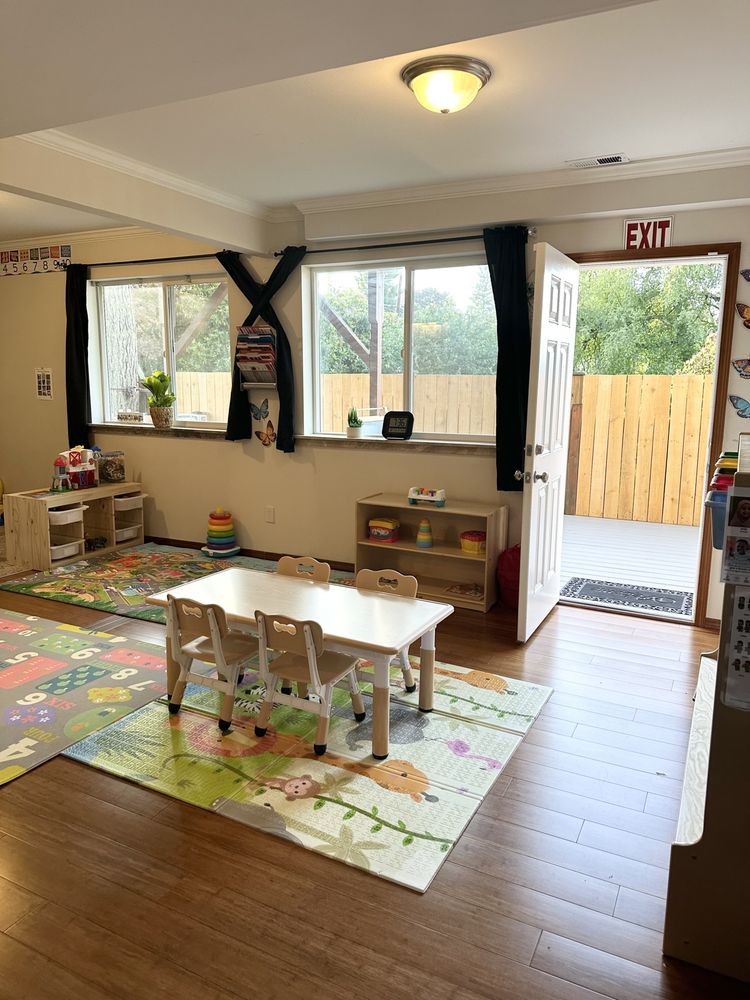 Future Leaders Daycare - childcare center in Everett, WA