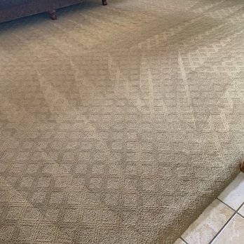 Pinks Carpet and Tile Cleaning - Living Room - Carpet Cleaning Near Me