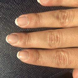 Yves Rocher - Low quality manicure! See the cuticles