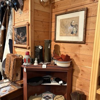 Horsefly Ennis - Antiques Near Me - Ennis, Montana Horsefly Ennis - Antiques Near Me - Ennis, Montana