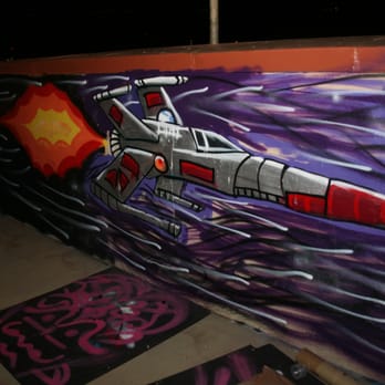 GamerCon - Off the Wall Graffiti & The Maven Imprint painting the GAMER GRAFFITI mural at Preview Night! - Arcades Near Me - San Diego, California GamerCon - Off the Wall Graffiti & The Maven Imprint painting the GAMER GRAFFITI mural at Preview Night! - Arcades Near Me - San Diego, California