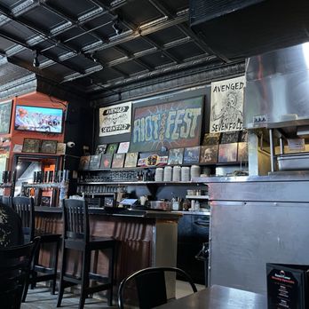 Kuma's Corner - Belmont - Bar - Burgers Near Me - Chicago, Illinois Kuma's Corner - Belmont - Bar - Burgers Near Me - Chicago, Illinois