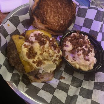 Scoreboard Bar & Grill - Mac and Mac & Cheese Burger - American Near Me - Nashville, Tennessee