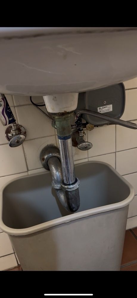 Slide of City Flow Plumbing