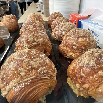 Ficelle Bakery - Bakeries Near Me - Miami, Florida