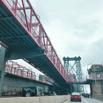 Williamsburg Bridge - Landmarks & Historical Buildings Near Me