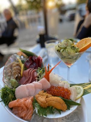 Sakana Sushi Bar & Japanese by null