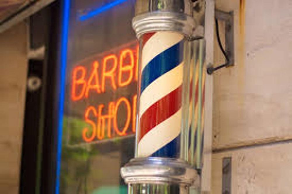 SIR JOHNNIES BARBER SHOP Updated June 2024 35 Montreal Street