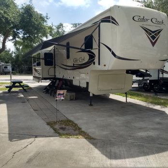 Bailey's Rv Sales - RV Dealers Near Me - Lufkin, Texas Bailey's Rv Sales - RV Dealers Near Me - Lufkin, Texas