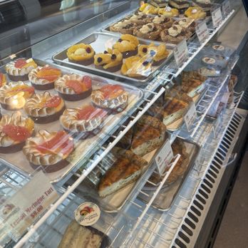 Peixoto Coffee Roasters - Coffee & Tea Near Me - Chandler, Arizona
