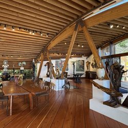 Hawthorne Gallery
