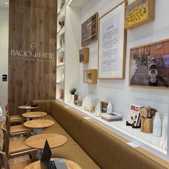 Bacio Di Latte - Inside - Ice Cream & Frozen Yogurt Near Me - San Jose, California