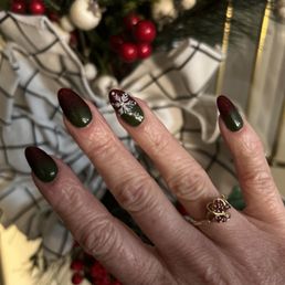 Nails red sparkle, green, ombré